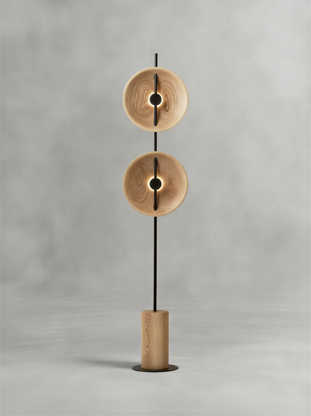Mito Ash Floor Lamp