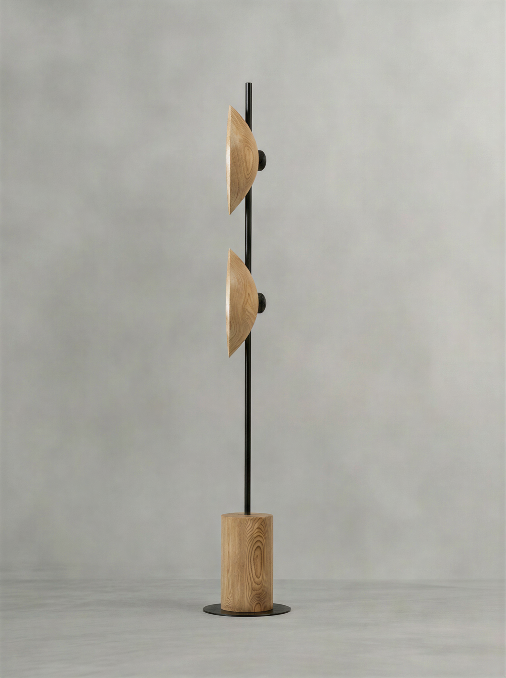 Mito Ash Floor Lamp