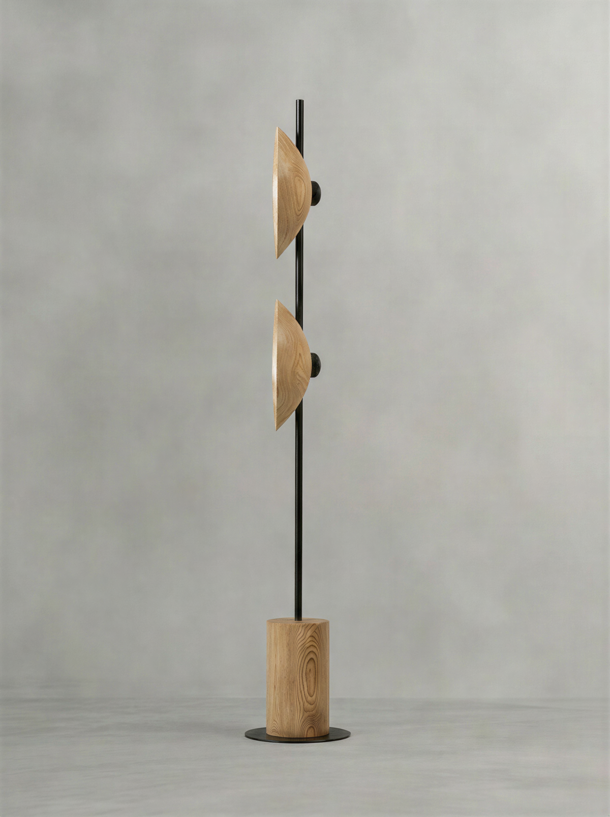 Mito Ash Floor Lamp